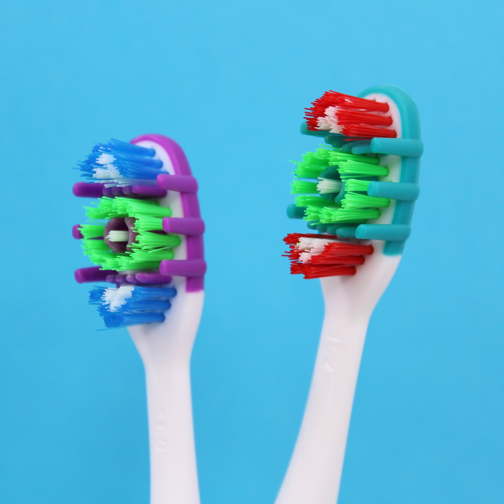 Escova Dentes Dual Média - Foramen Escova Dentes Dual Média - Foramen
