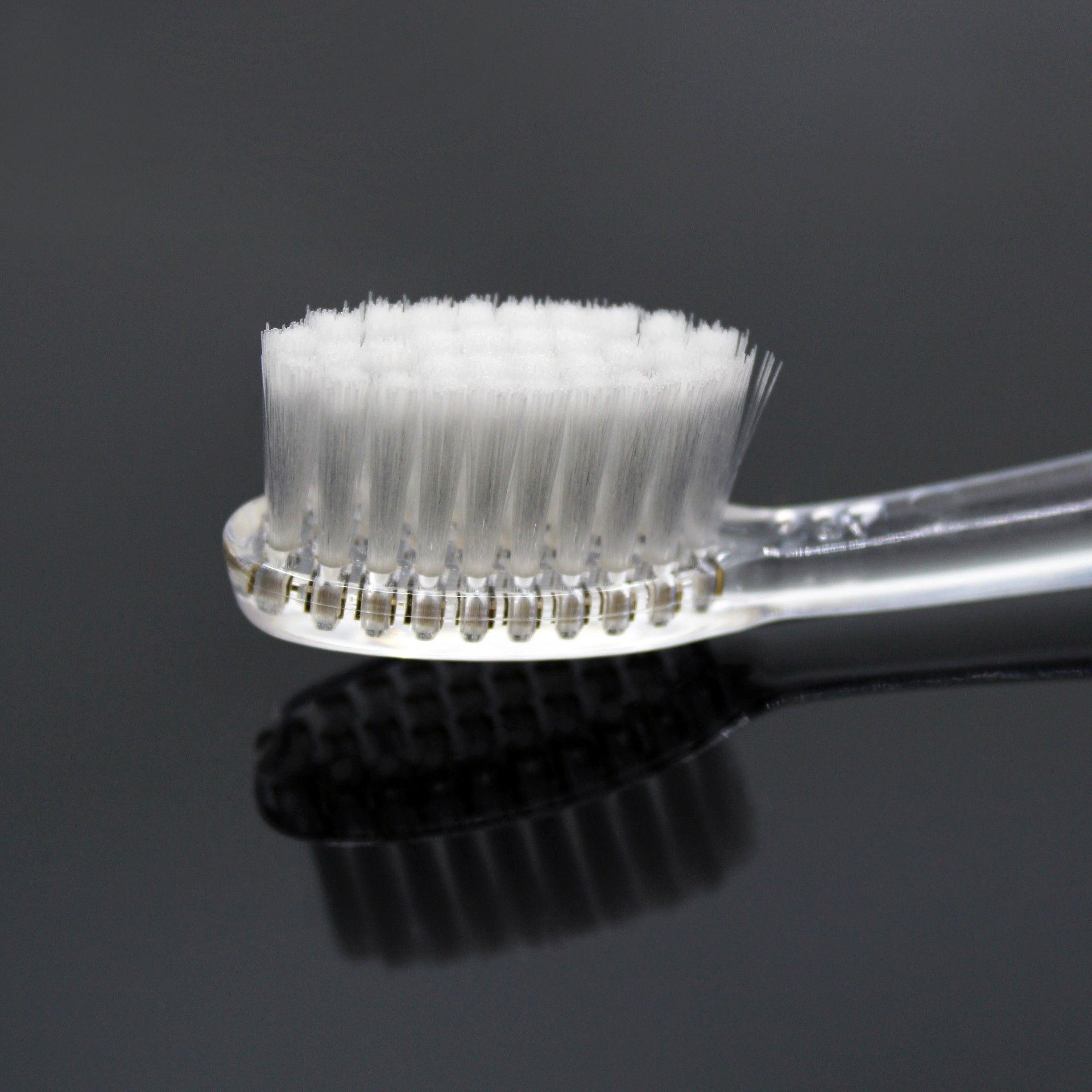 Escova de Dentes Pharma Pós-Operatório - Foramen Escova de Dentes Pharma Pós-Operatório - Foramen