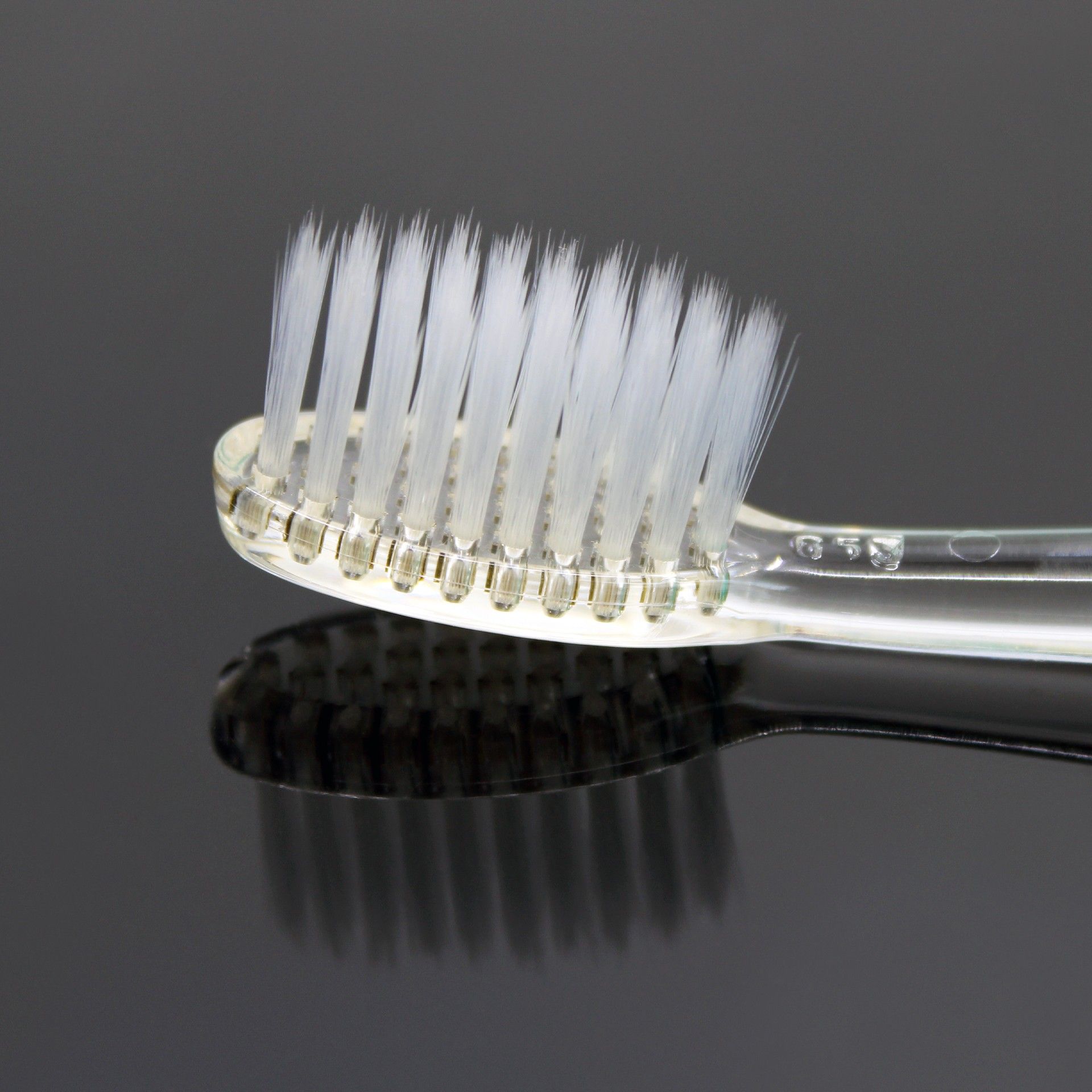 Escova de Dentes Pharma Ultra Fina - Foramen Escova de Dentes Pharma Ultra Fina - Foramen