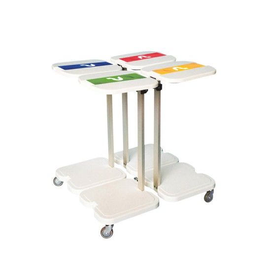 Carro para Roupa Suja com Quatro Sacos Carro para Roupa Suja com Quatro Sacos